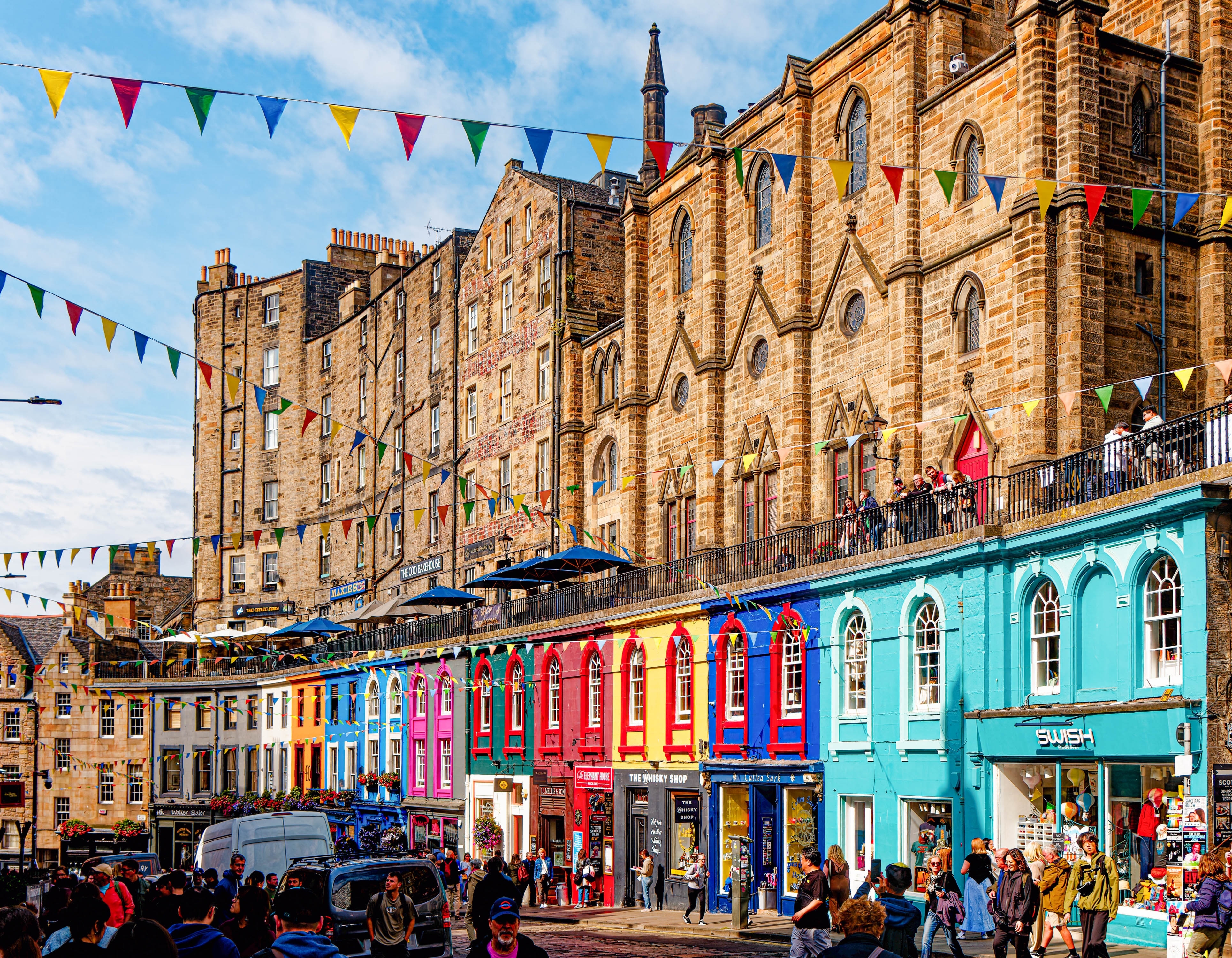 Scotland's Capital in a Vehicle That Matches It