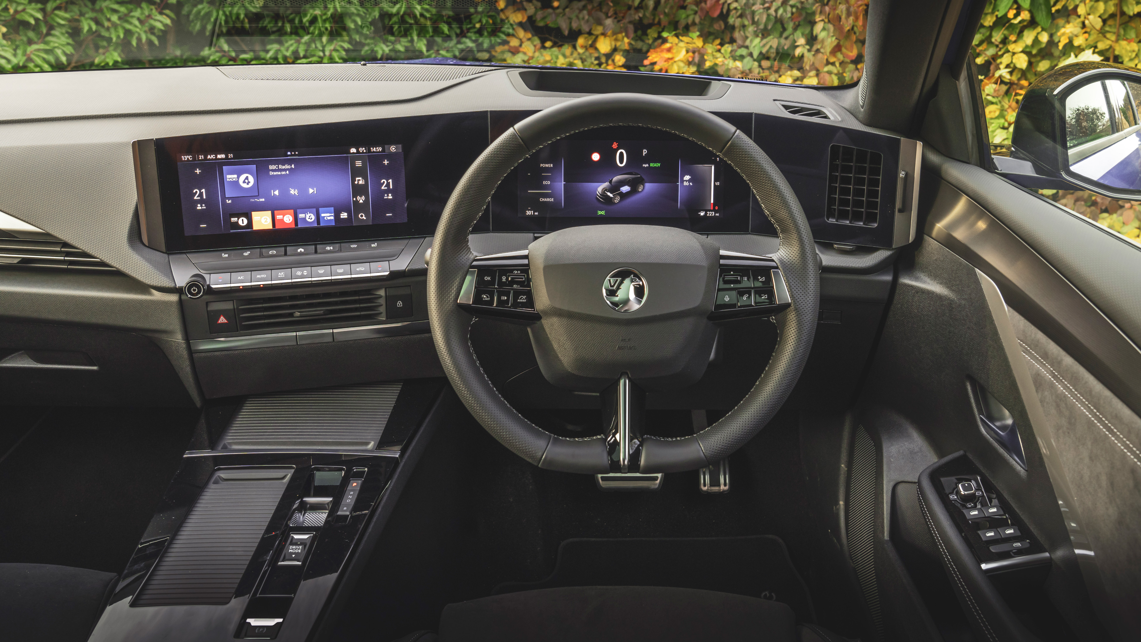 Getting the Vauxhall Astra, Handy and Crisp