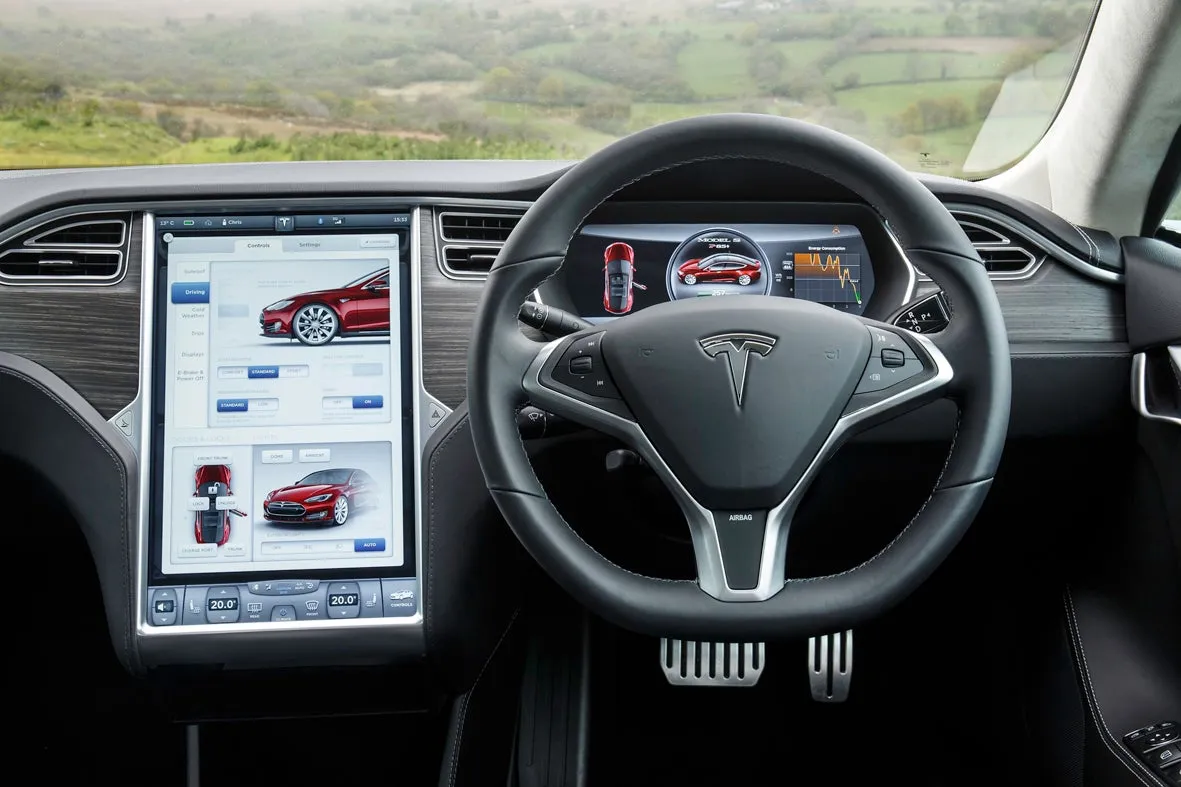 Tesla Model S: Smooth Hire, Crisp Booking