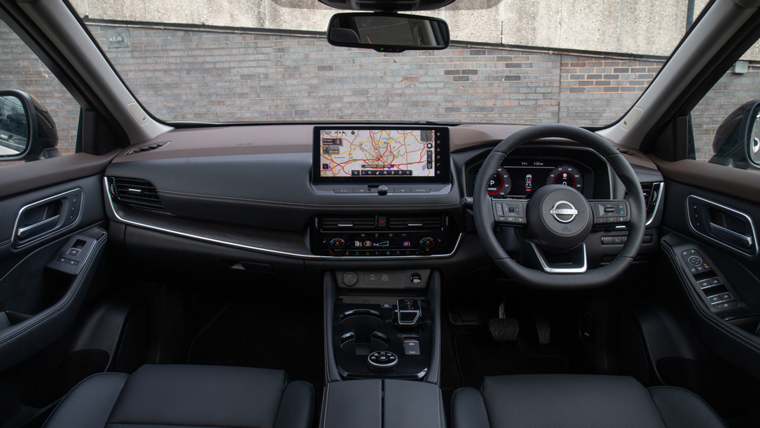 Your Sharp, Clean Path to Nissan X-Trail Hire