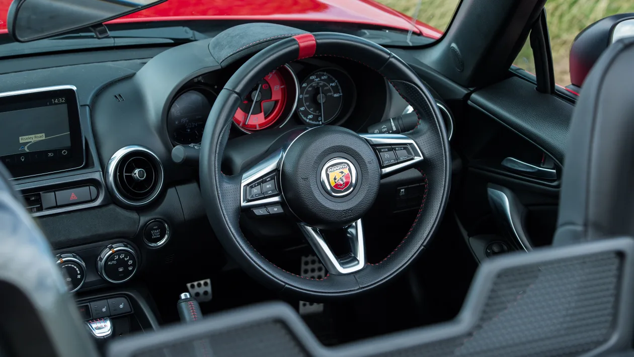 Abarth 124 Spider Hire, Easy and Fast