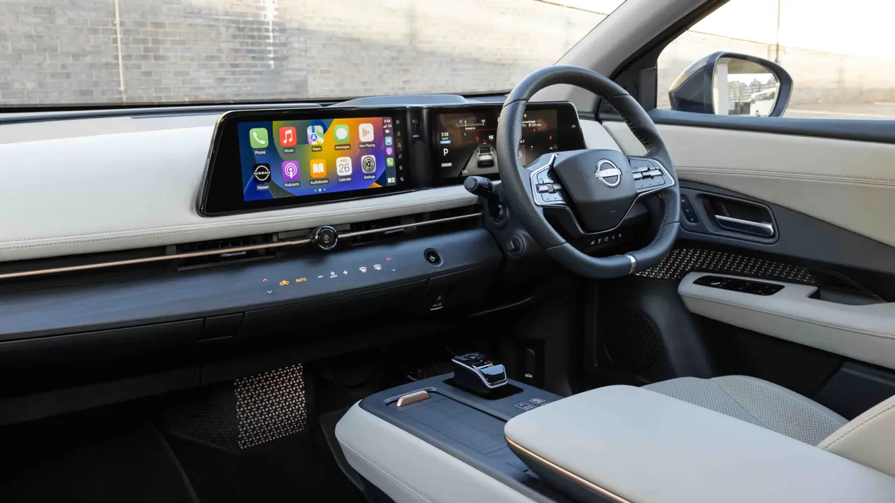 Sharp Electric SUV Hire, Clean Too
