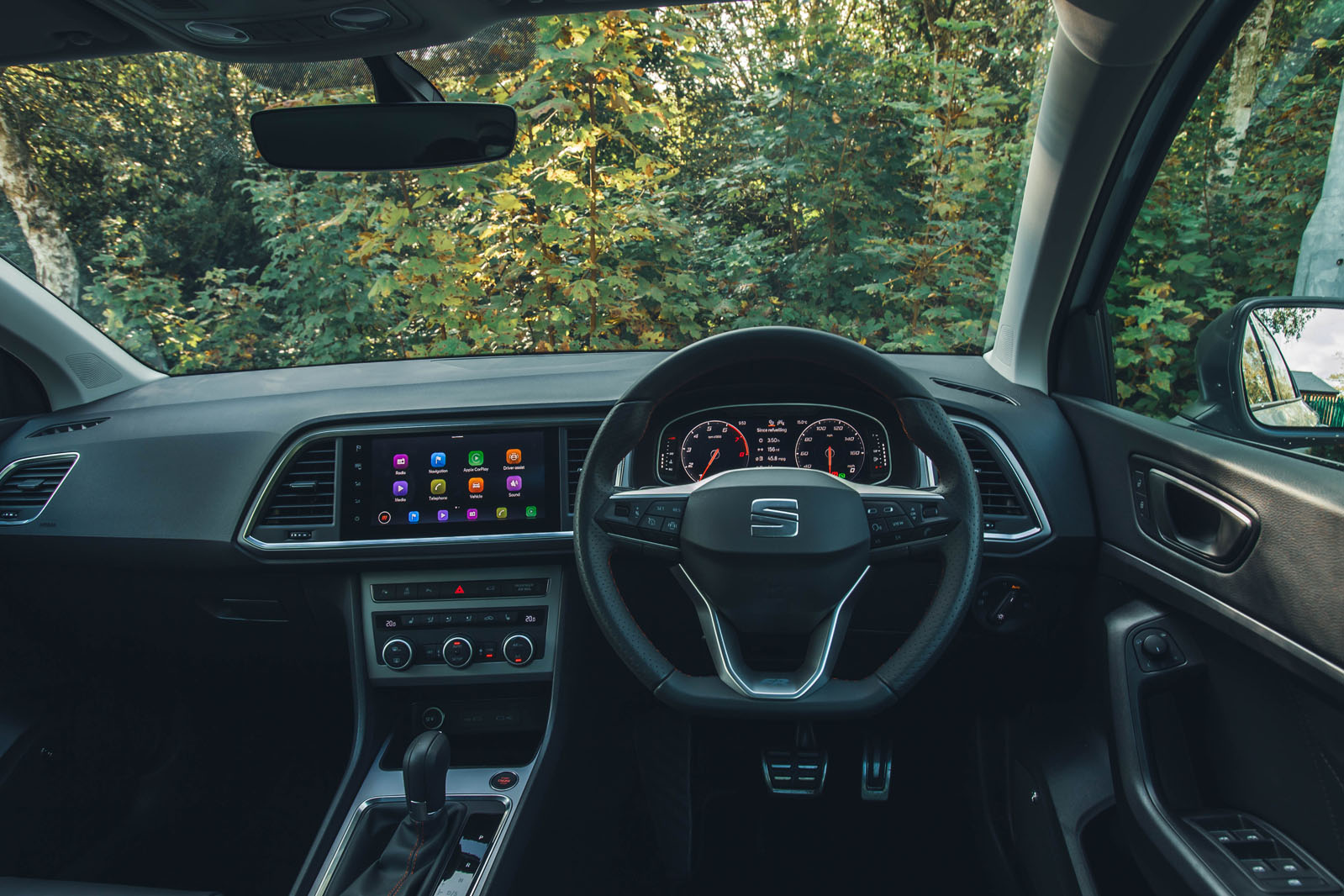Crisp Booking for a Simple SEAT Ateca