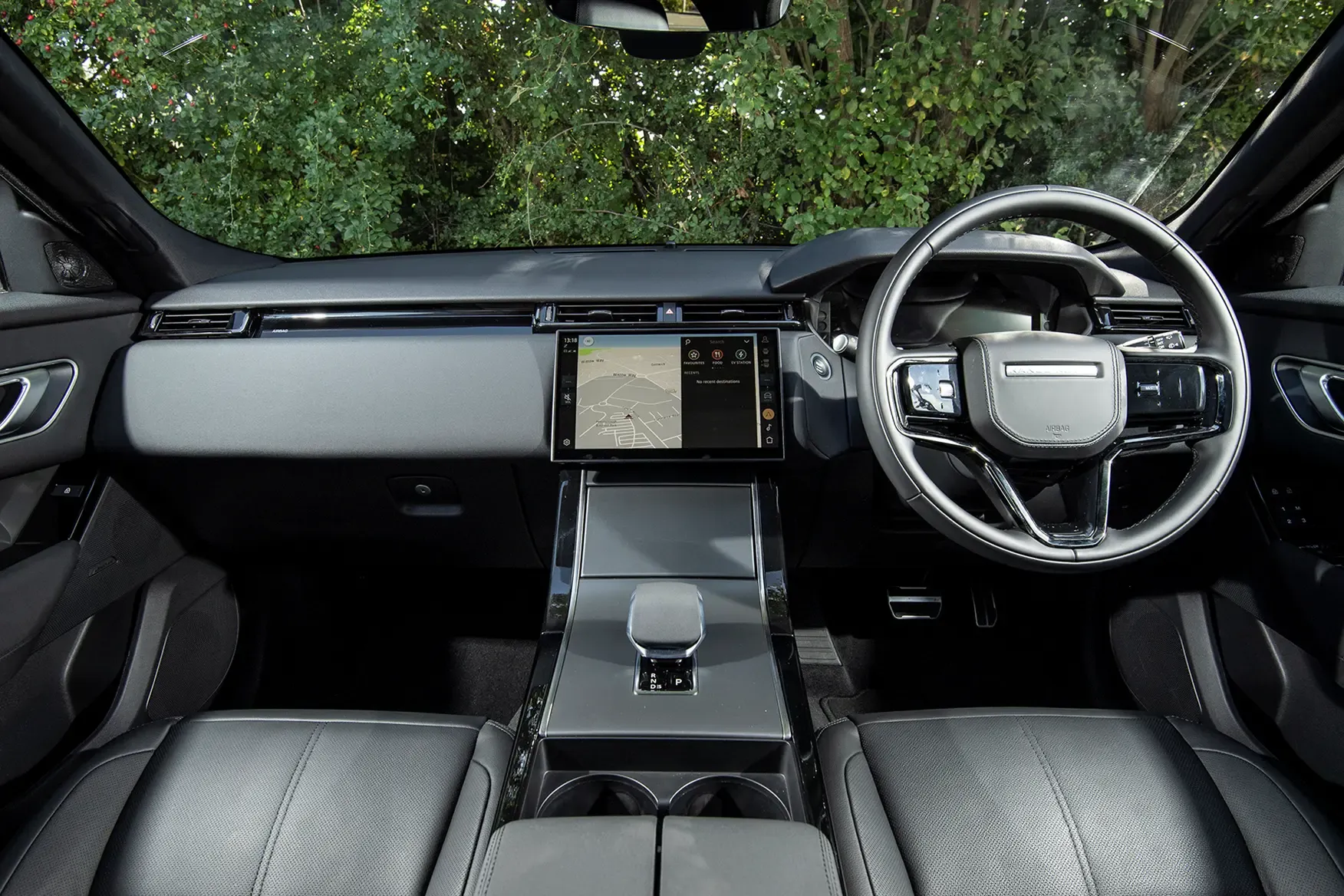 Velar Inter