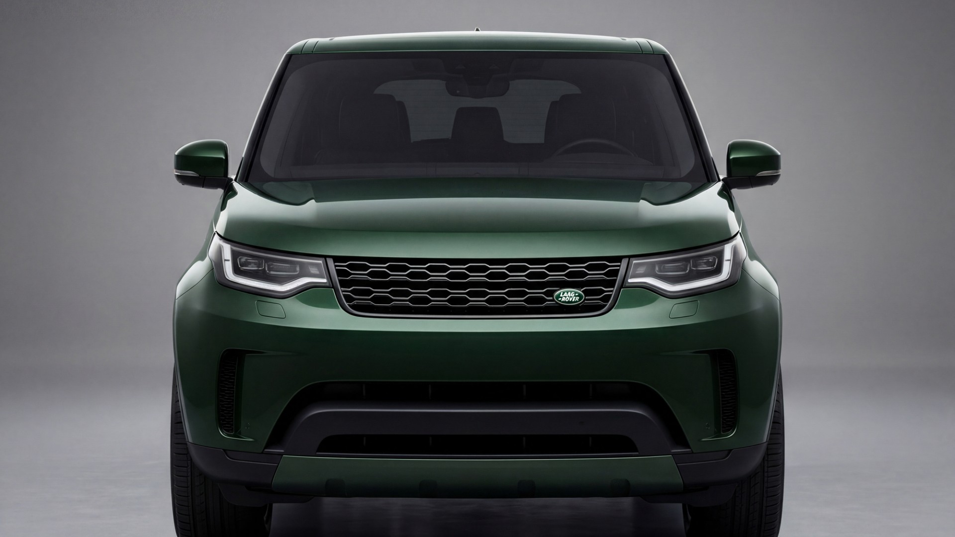 Land Rover Discovery hire