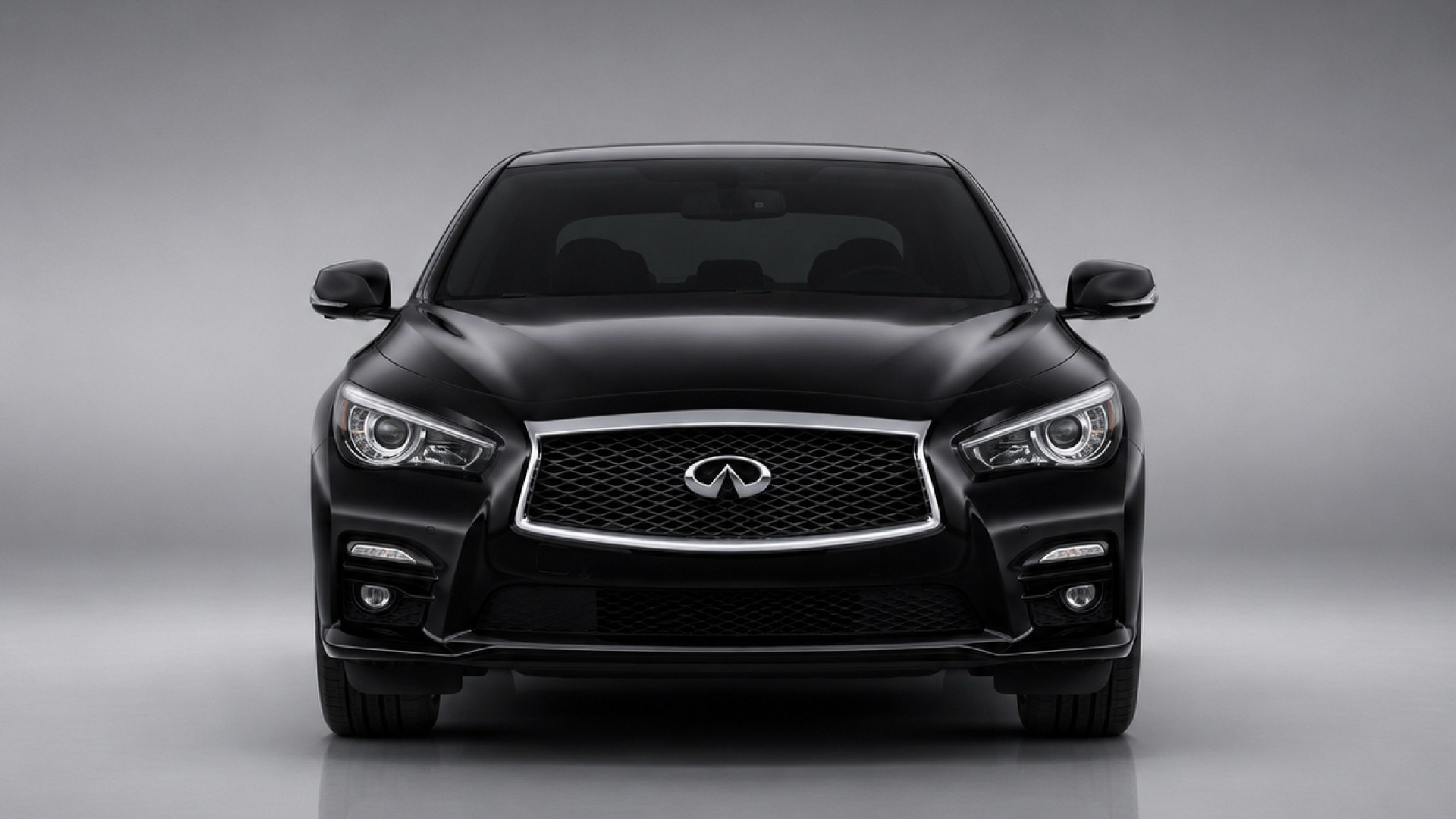 Infiniti Q50 hire