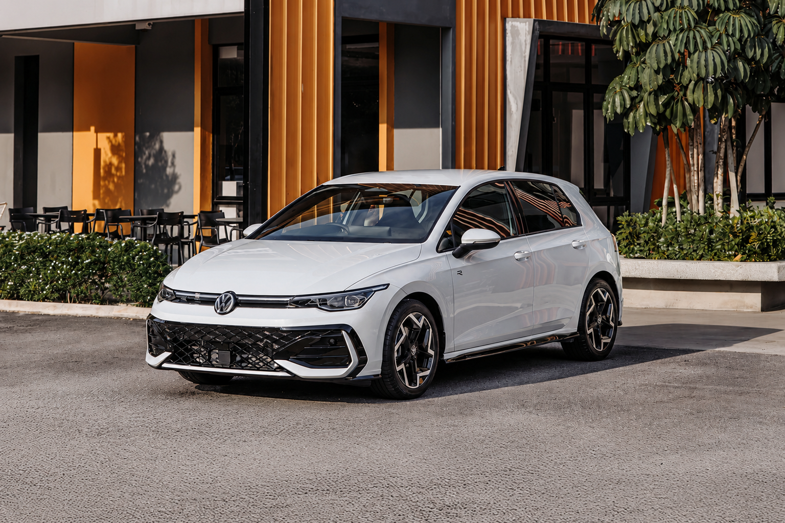 Book Long Term Car Rental with Confidence