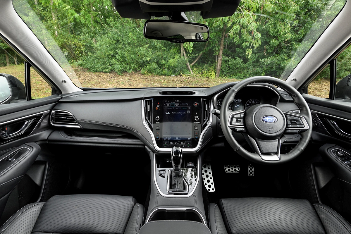 Subaru Outback: Direct Hire, Crisp Booking