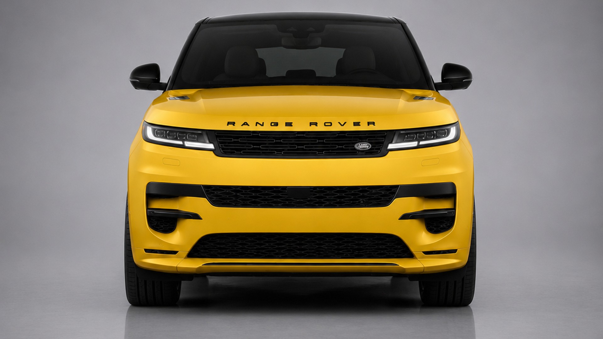 Land Rover Range Rover Dynamic SE hire