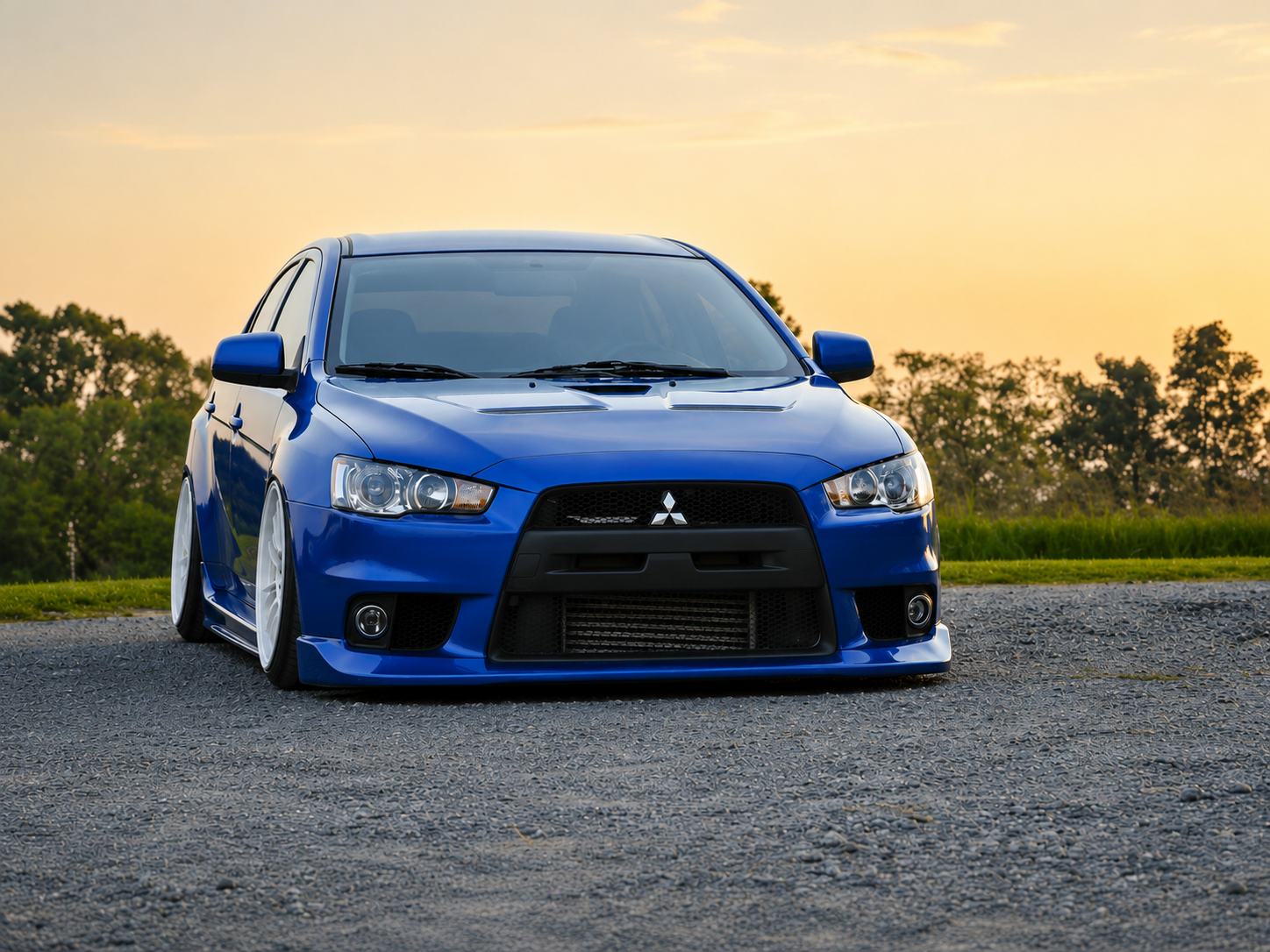 Hire a Mitsubishi in the UK