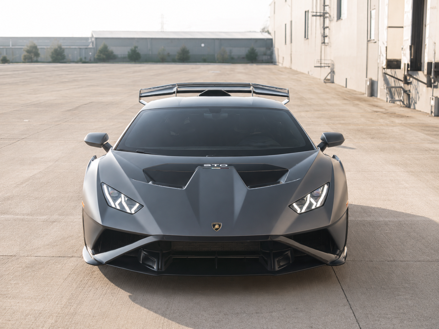 Why Hire A Luxury Car From AutoFusion?