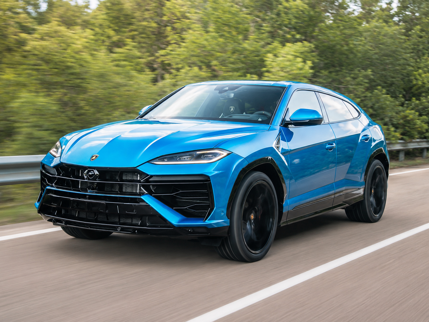 What Sets the Lamborghini Urus Apart: a Strong Choice