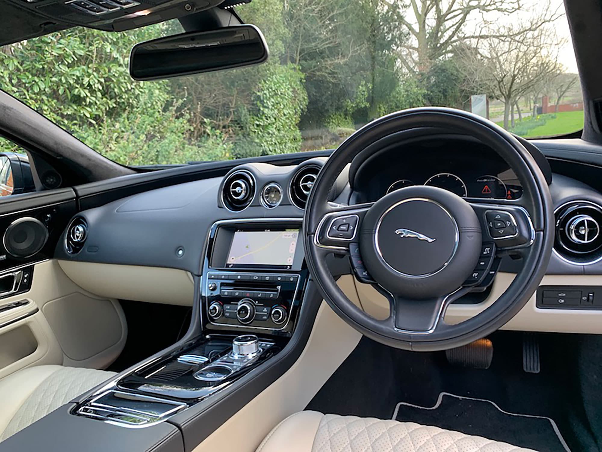 Quick Jaguar XJ Hire, Kept Clean