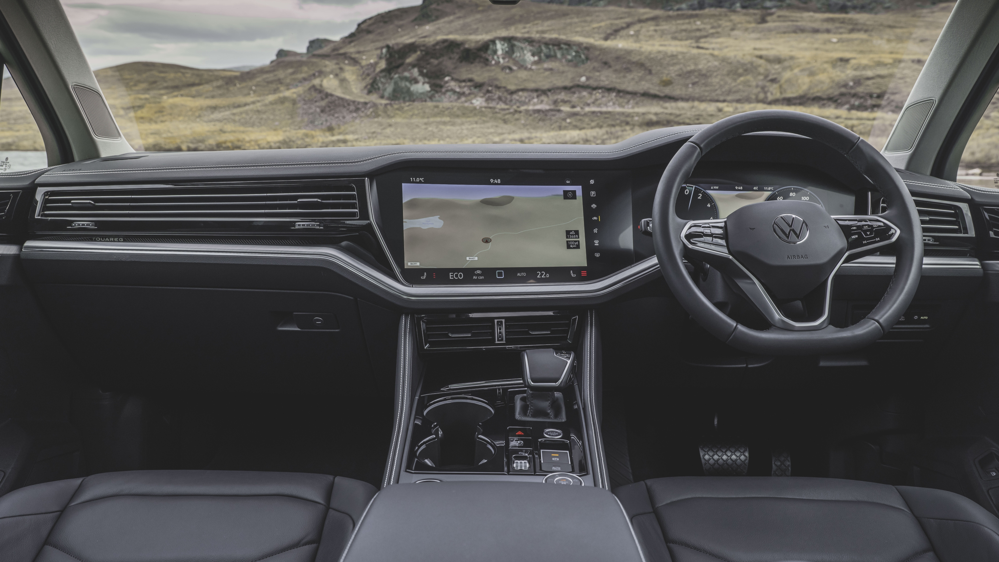 Clear Luxury SUV Hire, Crisp Too