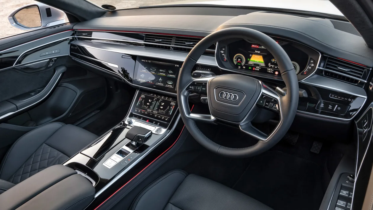 Luxury Saloon Hire: Simple and Fast