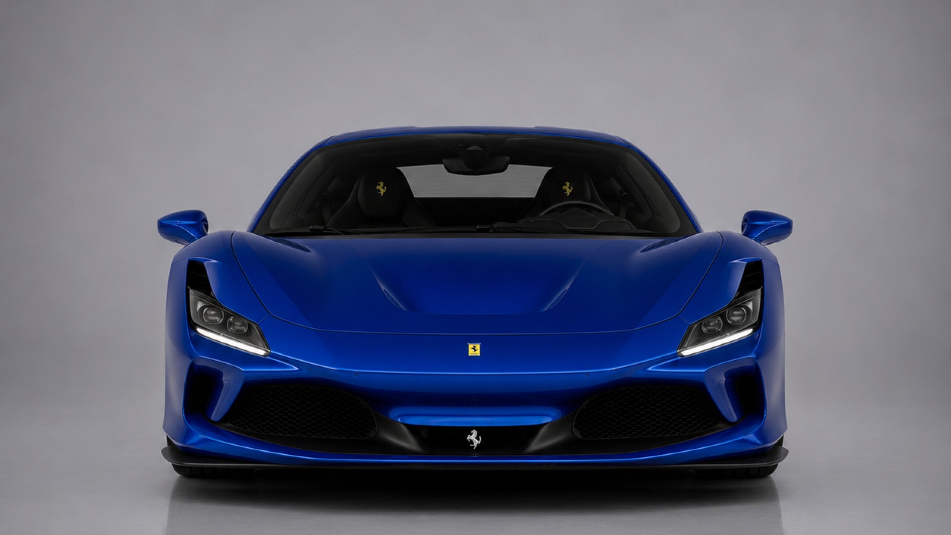 Ferrari F8 Tributo hire
