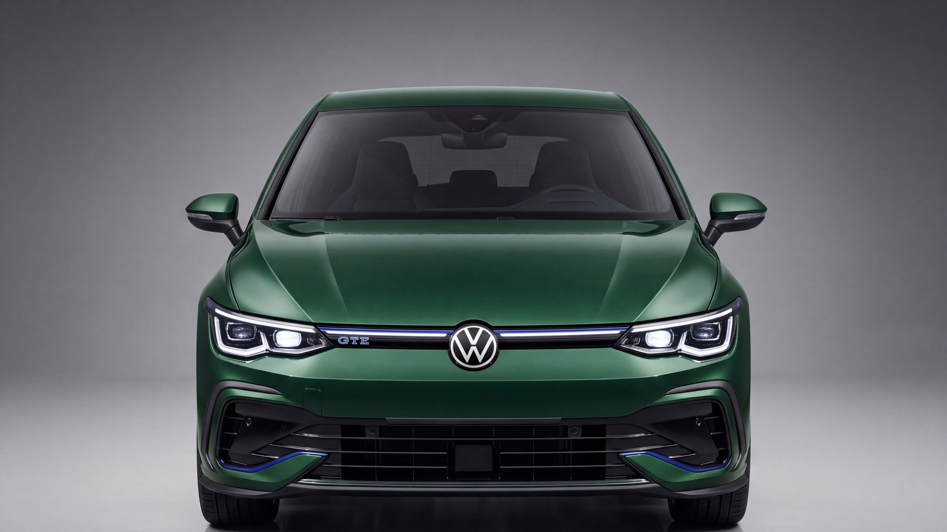 Volkswagen Golf GTE hire