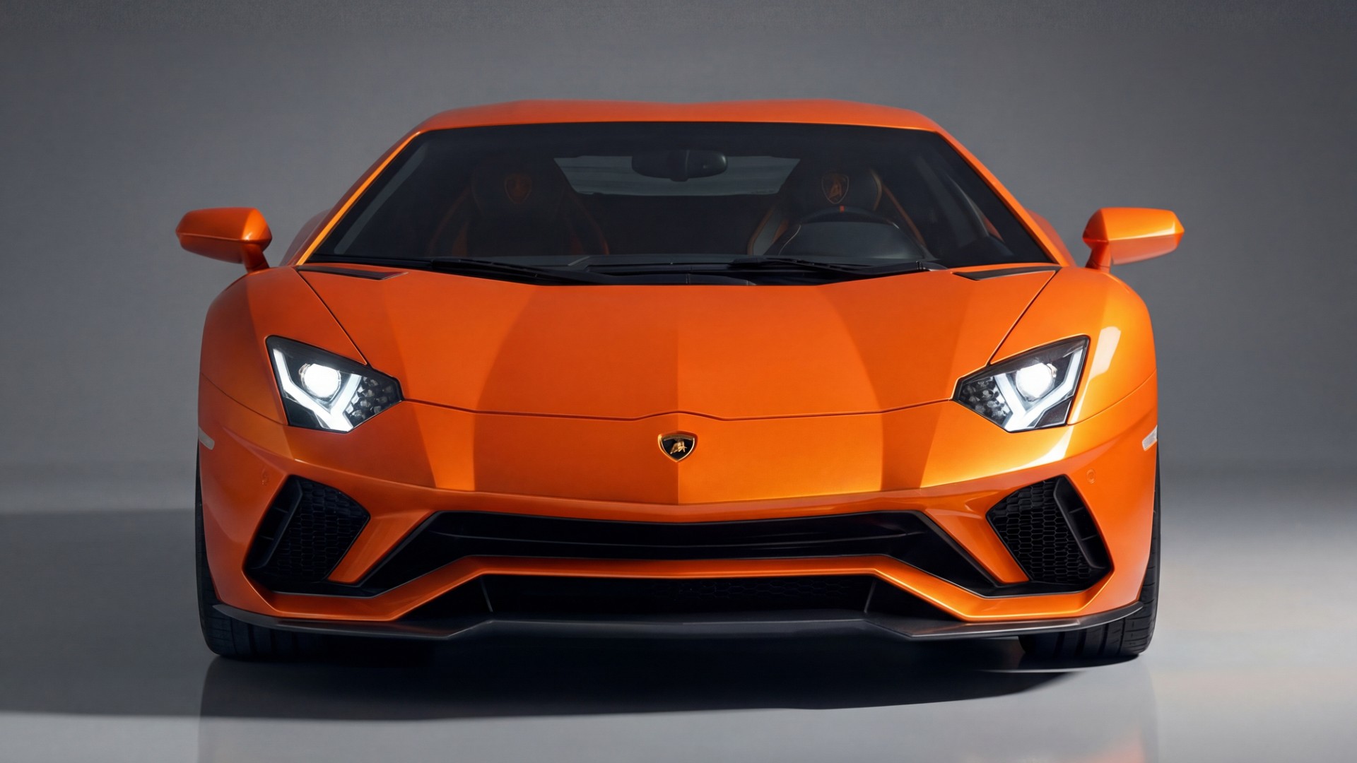 Lamborghini Aventador S hire
