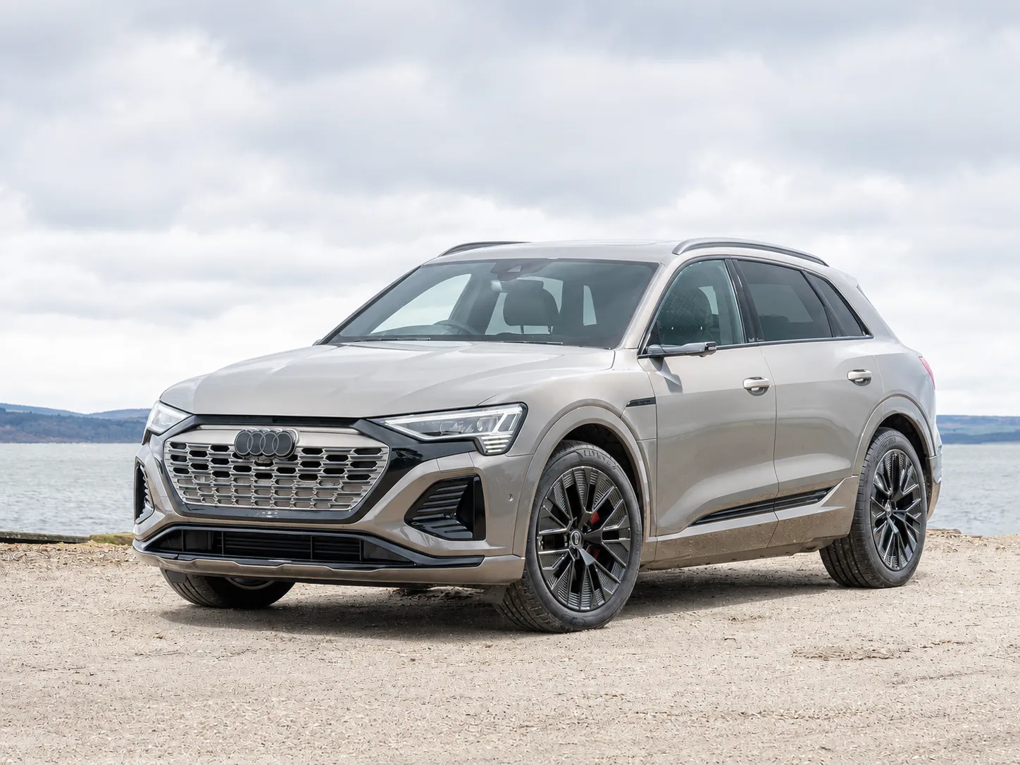Q8 Etron