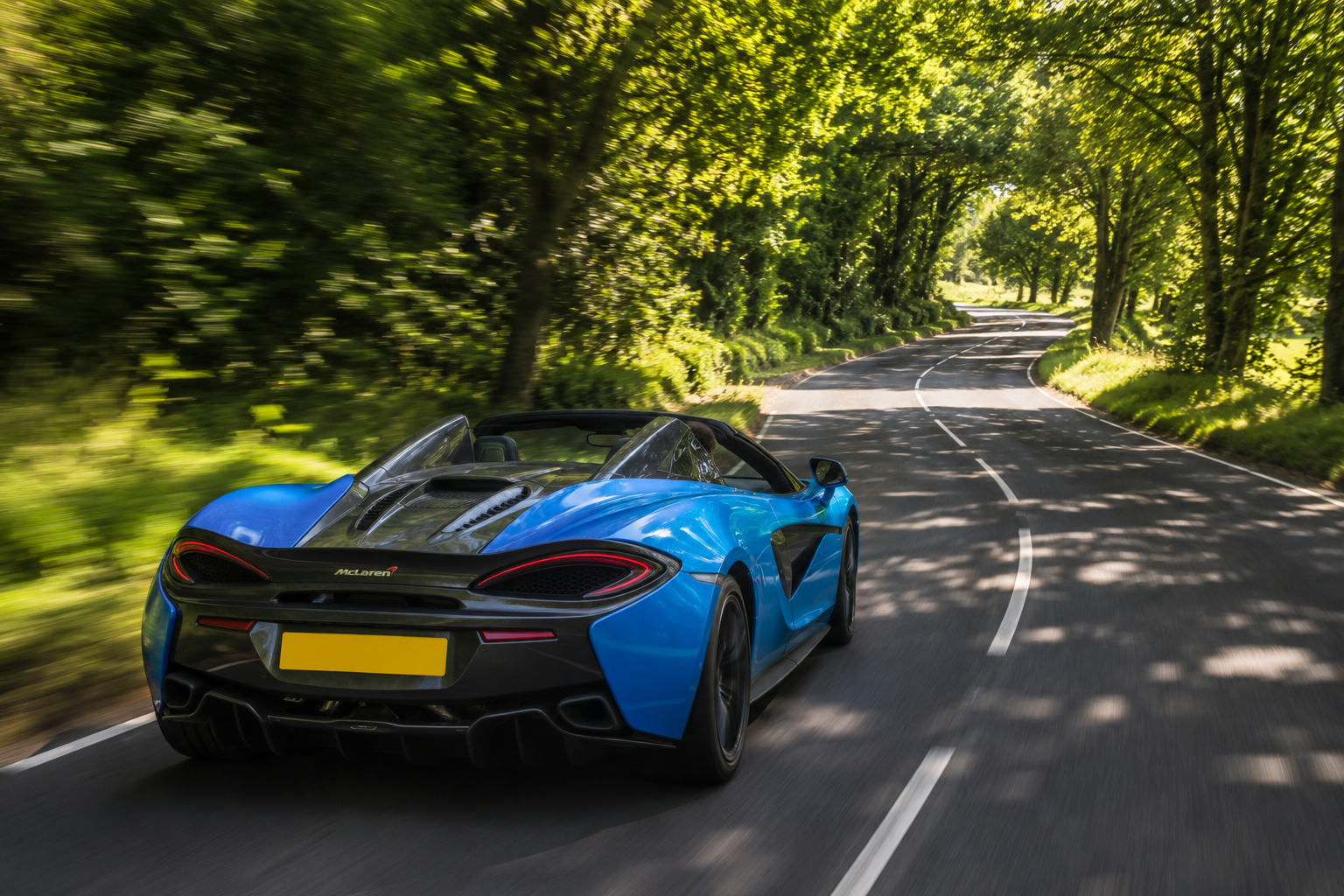 The Best Roads for a McLaren Hire in the UK