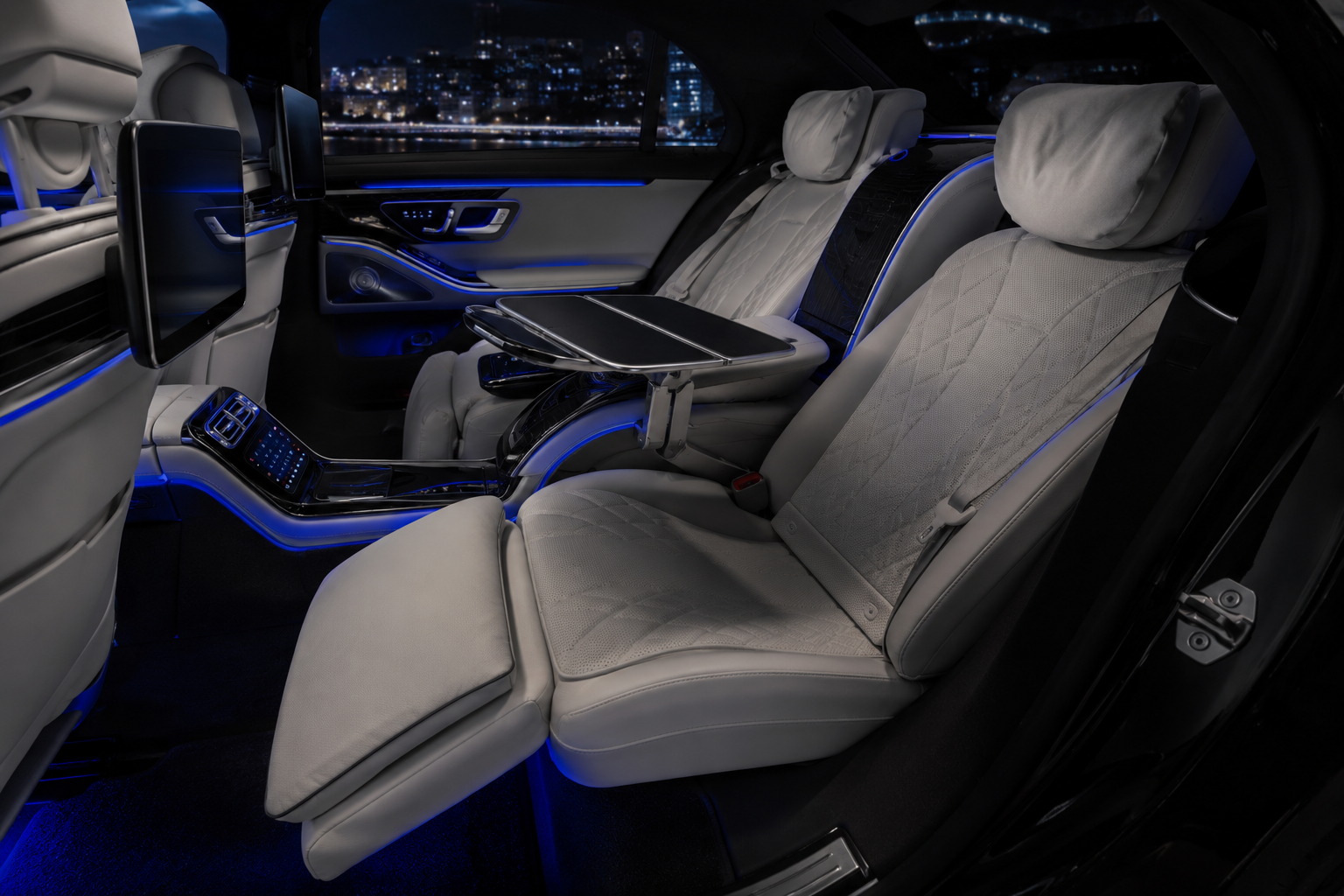 The Mercedes Luxury Range: What's Available to Hire