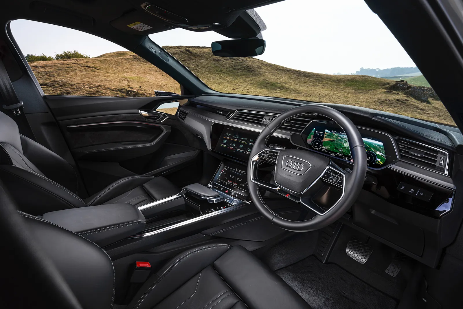 Audi e-tron: Direct Hire, Fast Booking