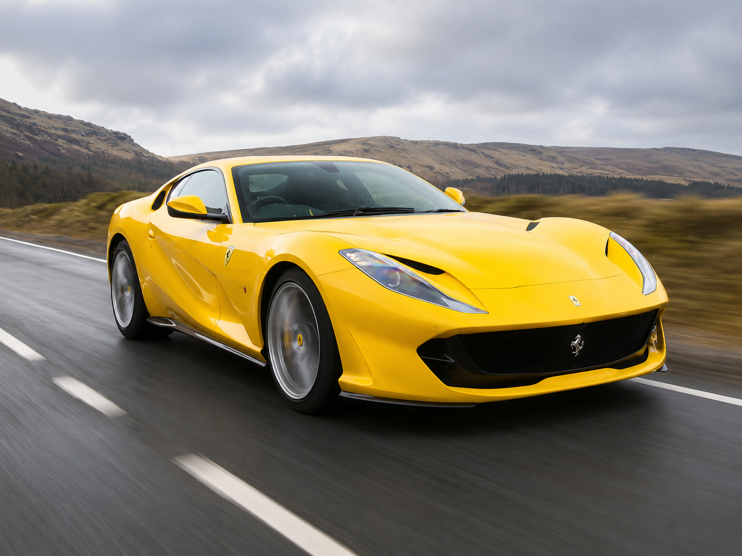 Why choose Ferrari 812 Superfast car hire?