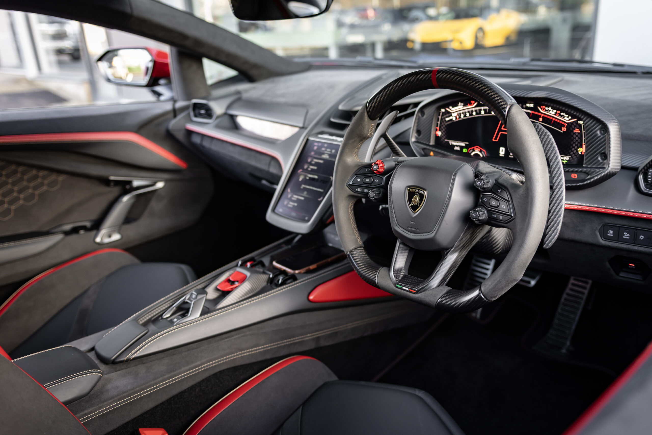Hybrid Hypercar Hire: Swift and Clean