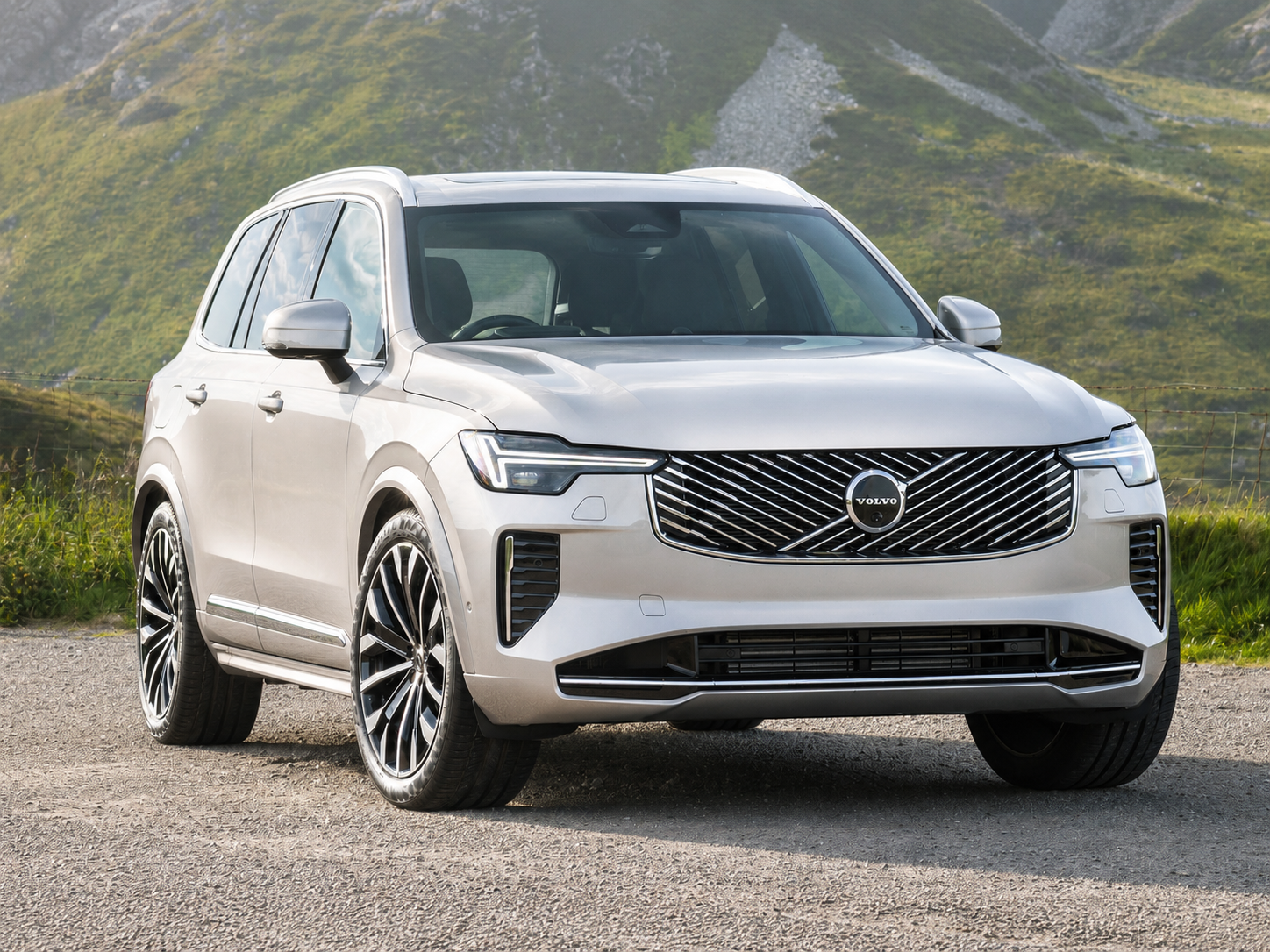 Why Book Volvo XC90 Hire? A Simple Factor Awaits
