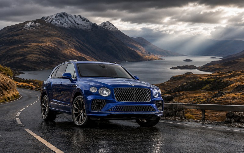 Luxury Car Hire in Glasgow: Chauffeur, Wedding and Executive Hire Explained