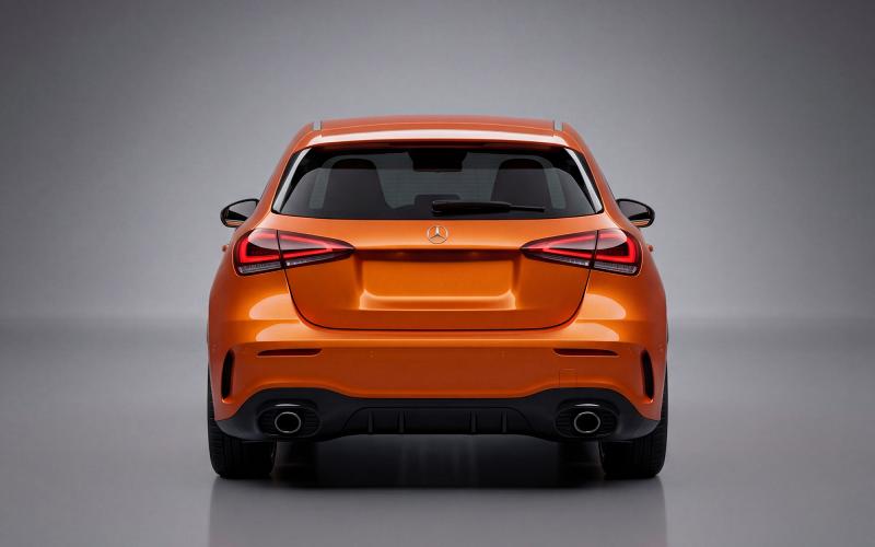 Mercedes A35 — photo 3