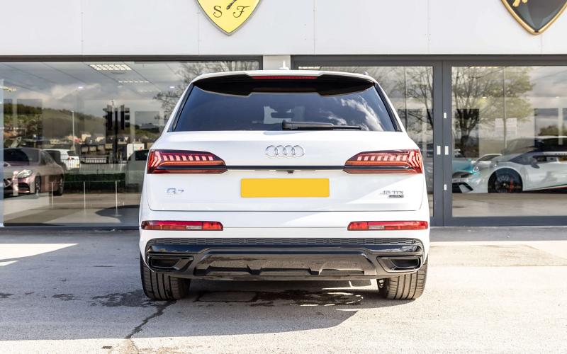 Audi Q7 — photo 3