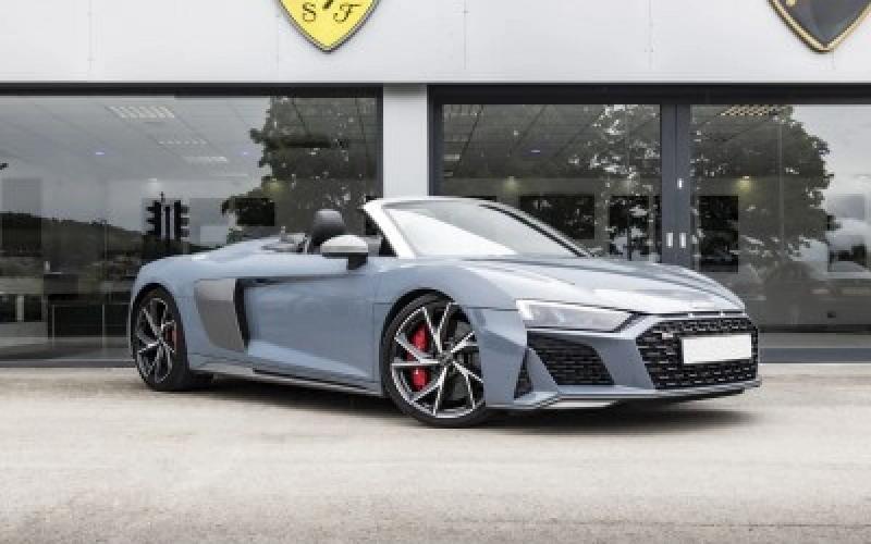 Audi R8