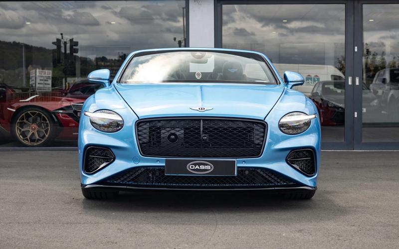 Bentley Continental GTC — photo 2