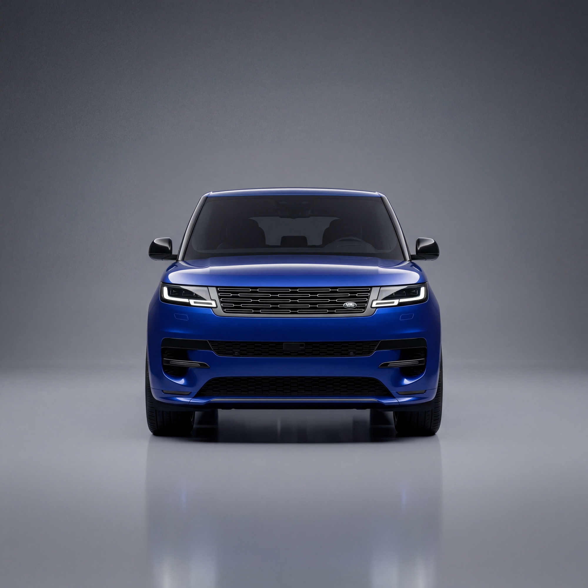 Rangerover P440E Front