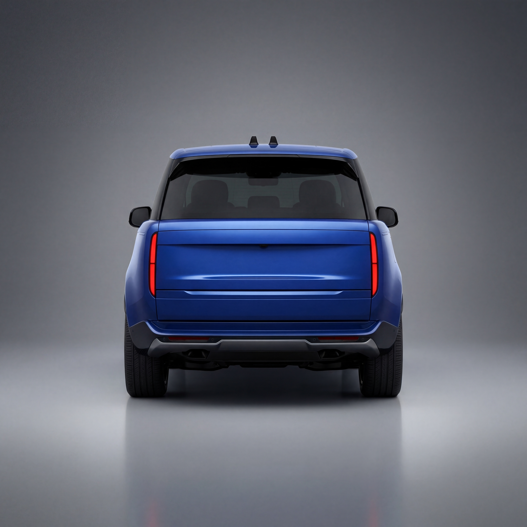 Good Fit: Ideal Drives for the Range Rover P440e