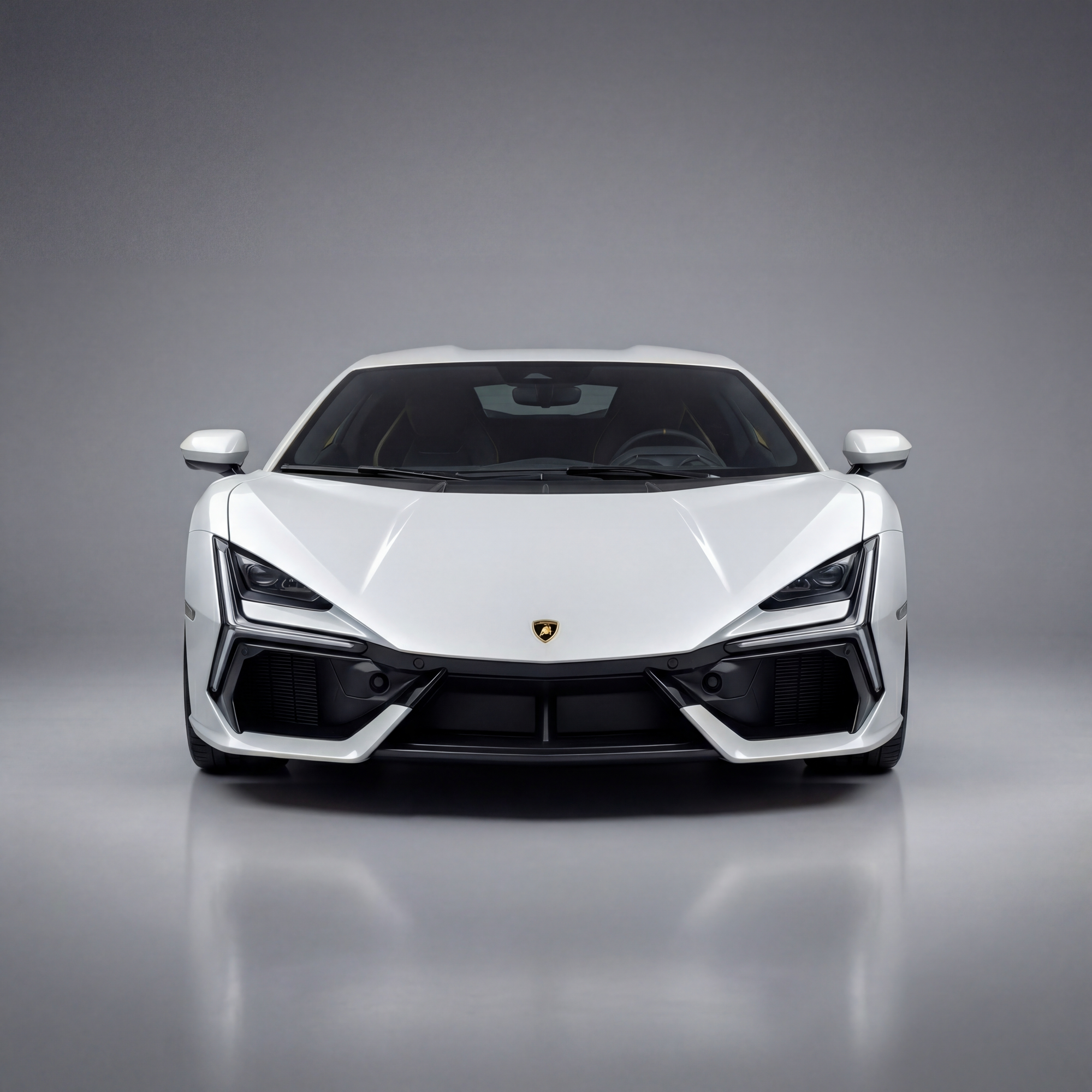 Lamborghini Revuelto Front