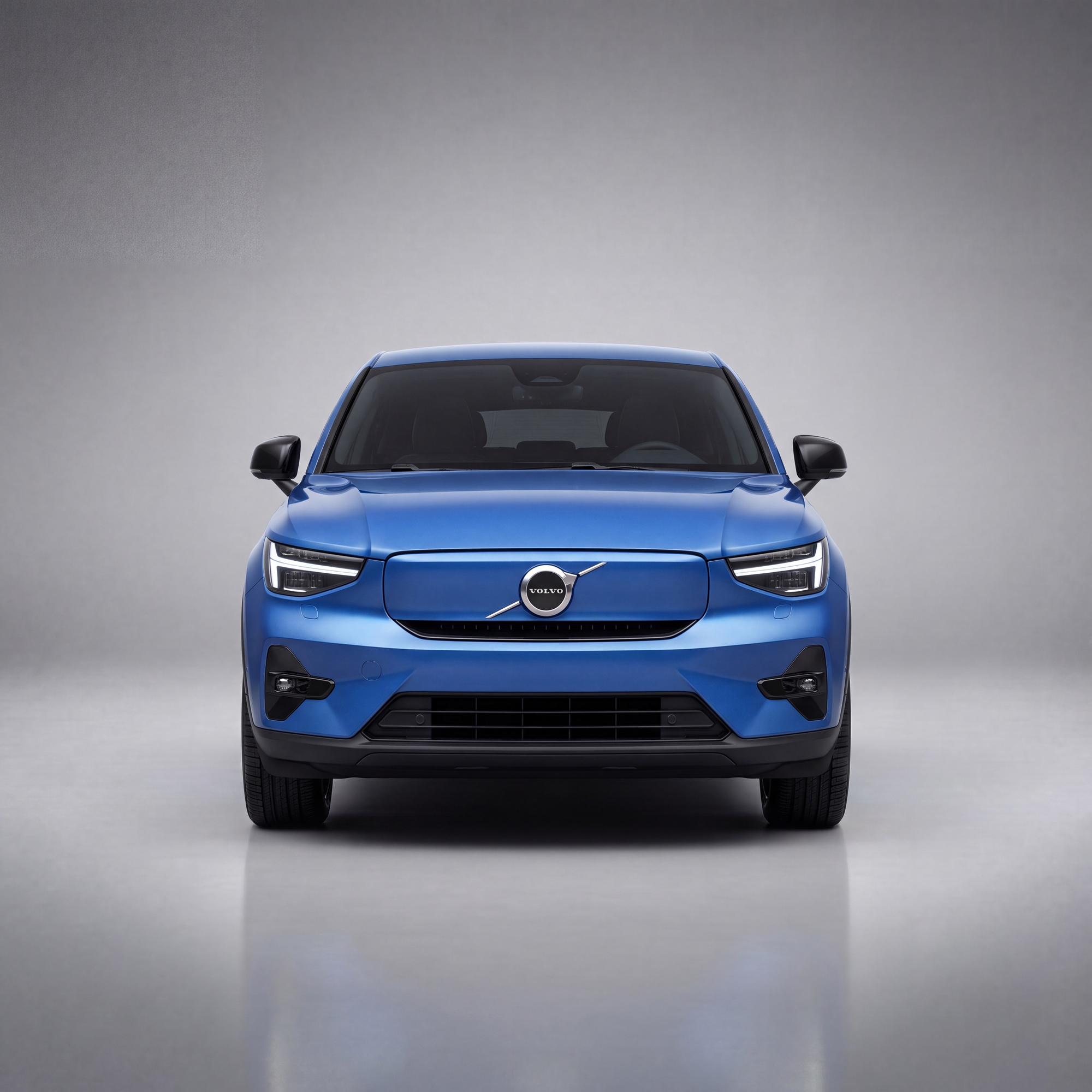 Volvo C40 Front