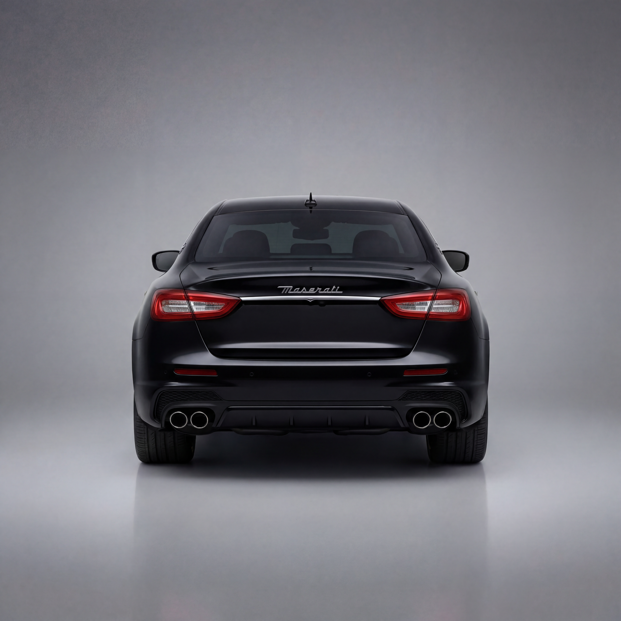 Maserati Quattroporte Back